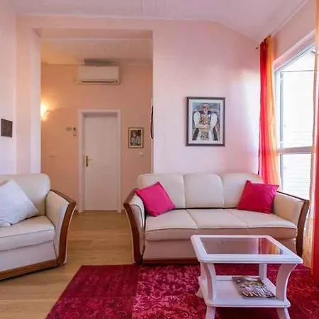 In 43525 Apartament